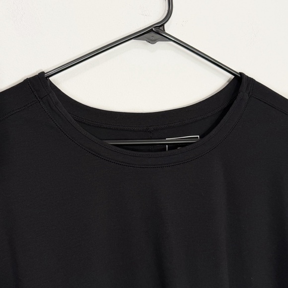 The North Face Plus Size Dune Sky Short Sleeve Tee Shirt, Solid Black size 3X - Picture 3 of 10